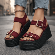Naia Wedge con Fibbia